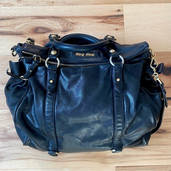 Miu Miu Vitello Bow Satchel in Black EUC - Picture 3 of 16